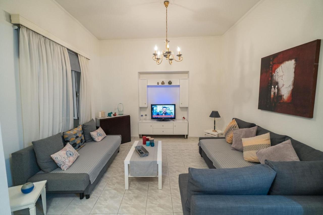 Marina Apartment بيرايوس المظهر الخارجي الصورة